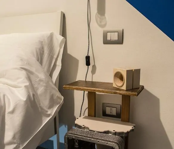 R&b La Pomposa Dei Motori Affittacamere 3*