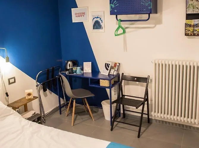 R&b La Pomposa Dei Motori Affittacamere Modena