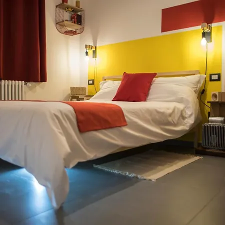 R&b La Pomposa Dei Motori Casa de hóspedes 3*