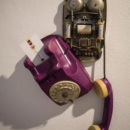 R&b La Pomposa Dei Motori Pensjonat Modena