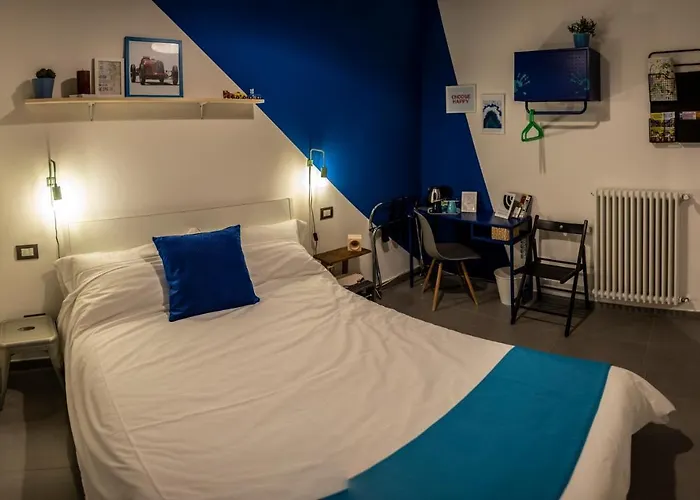 R&b La Pomposa Dei Motori Gasthuis