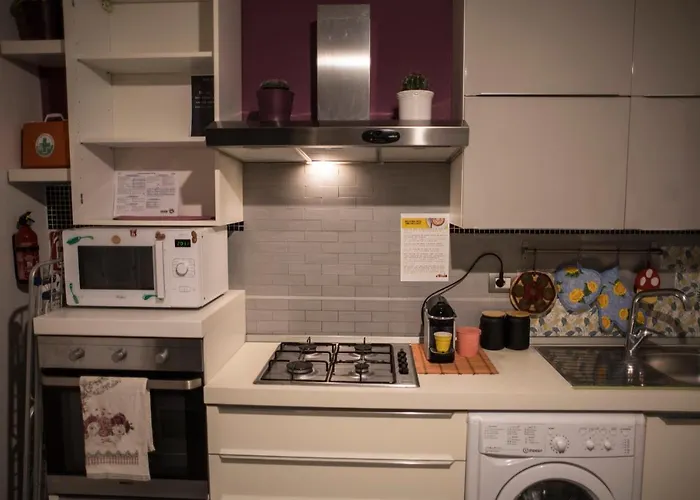 R&b La Pomposa Dei Motori Pensionat 3*