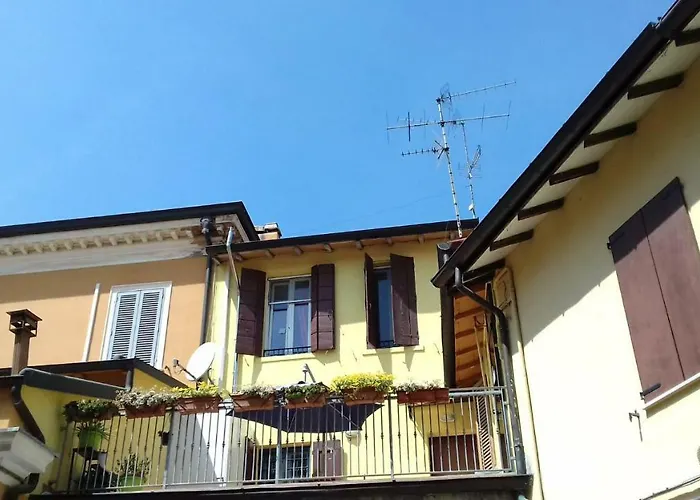 בית הארחה R&b La Pomposa Dei Motori 3*